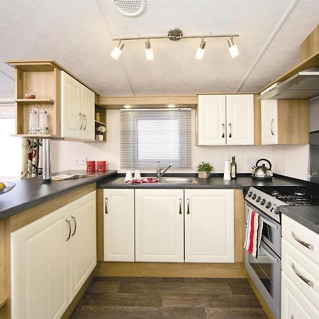 Lakeside Holiday Park Hotel Burnham-on-Sea Ngoại thất bức ảnh